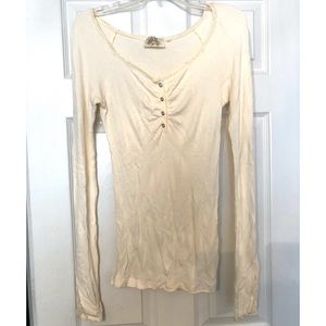 GUESS women’s longsleeve cream top w/ rhinestones